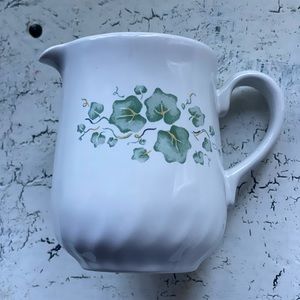Corelle Coordinates Callaway Stoneware Creamer